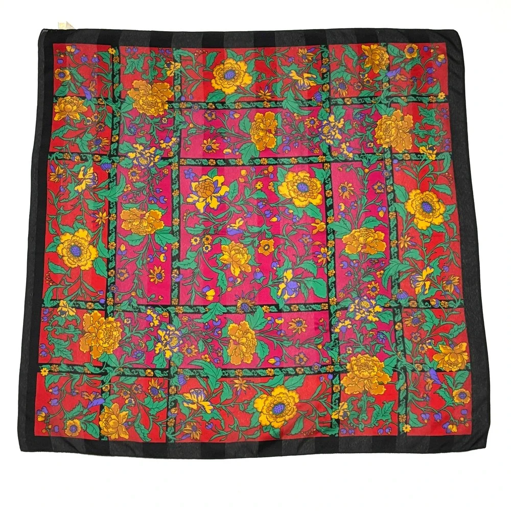 Berkshire Women's Scarf Bold Floral‎ Print Red Black Square Made in Italy 30x30